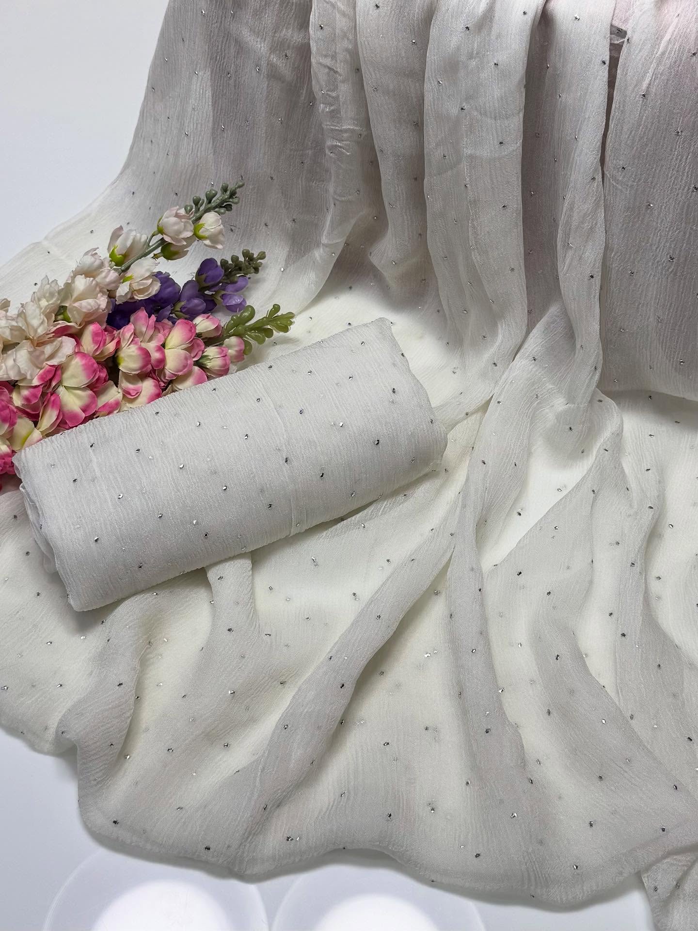 552709849_18058062665437314_74859045987266626_n Kamdani Collection👗 - Image 1