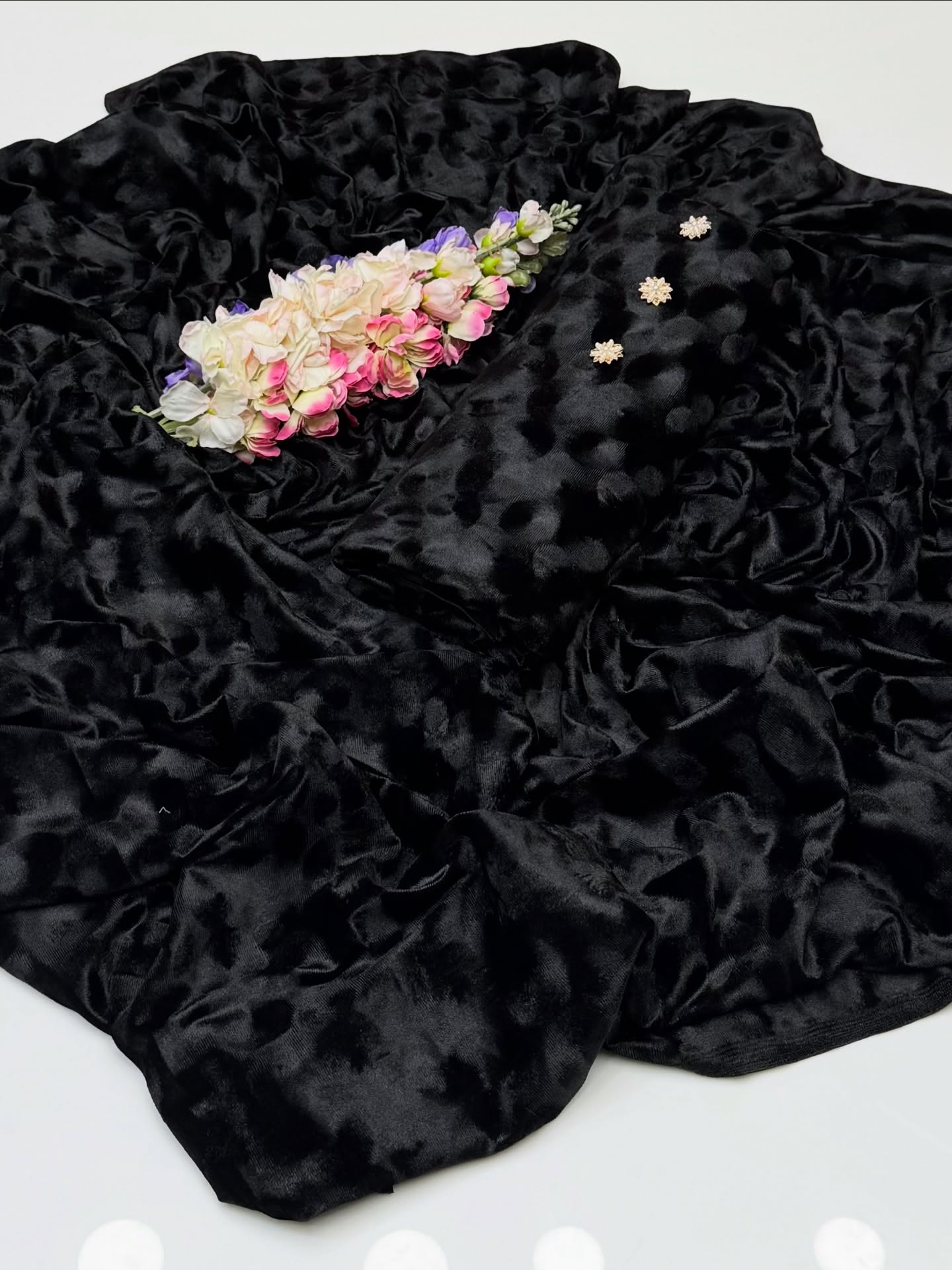 587276144_18065838848437314_6165284830640814355_n Branded Self Micro 6000 - Image 1